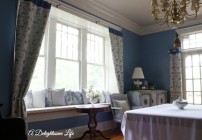 A-DELIGHTSOME-LIFE-CURTAINS-CUSHIONS-PILLOWS-DINING-ROOM